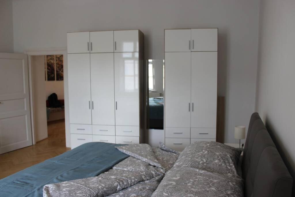 Wunderschone Altbauwohnung In Zentraler Lage Wien المظهر الخارجي الصورة