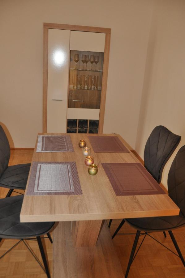 Wunderschone Altbauwohnung In Zentraler Lage Wien المظهر الخارجي الصورة