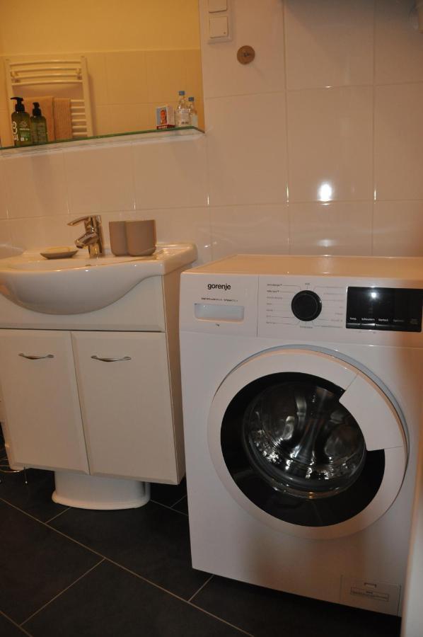 Wunderschone Altbauwohnung In Zentraler Lage Wien المظهر الخارجي الصورة